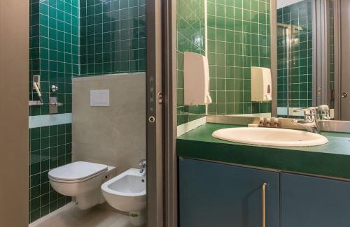 Zona Farini Apartment | SP15 -Isola- Super Large Apartment