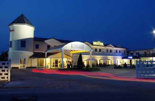 Przemysl Hotel | Spa Hotel Gloria