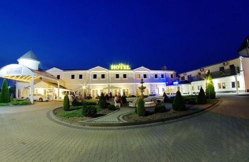 Przemysl Hotel | Spa Hotel Gloria