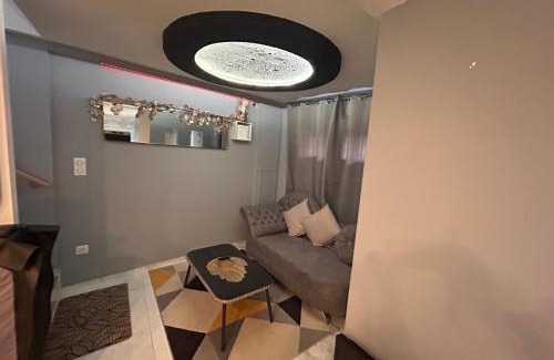 Vaudherland House | Spa Jacuzzi Moon White