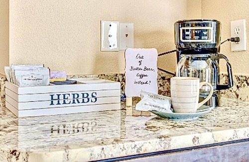 Frisco House | Spa & Pool + Stay in Harry Potter Theme Home