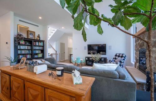 Chertsey Ski Chalet | Spa Pool table Lake access - Le 515 Beaulac