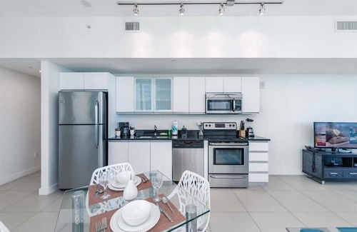 North Beach Apartment | Spa-style Amenities w/Beachfront View | Ocean Front View | Balcony