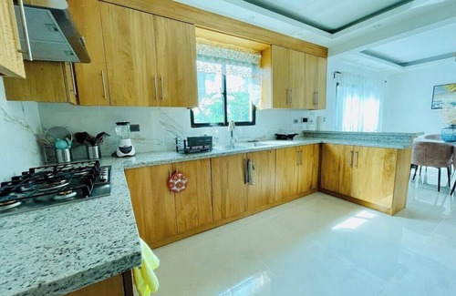 Santiago Province Apartment | Spacious 4BR Apt| Villa Maria| Santiago