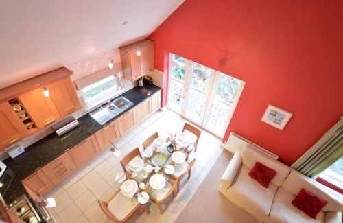 Lelant Apartment | Space for up to six guests, with comfortable bedrooms and spectacular sea views.