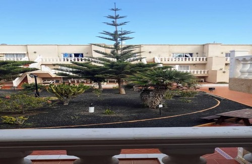 Caleta de Fuste Apartment | Spacious 2 bedroom duplex apartment in central Caleta de Fuste