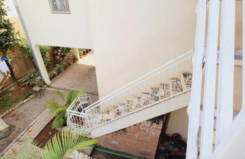 Antananarivo Apartment | Spacieuse Maison 3 Chambres avec Jardin & Garage Privé