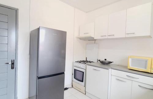 Antananarivo Apartment | Spacieuse Maison 3 Chambres avec Jardin & Garage Privé