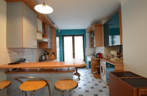 Evian-les-Bains Apartment | Spacieux appartement à Évian, proche centre et lac, pour 5 personnes, animaux acceptés - FR-1-498-7