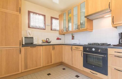 Briancon Apartment | Spacieux Appartement 4 Pièces avec Parking à Briançon - 8 Personnes - FR-1-330C-55