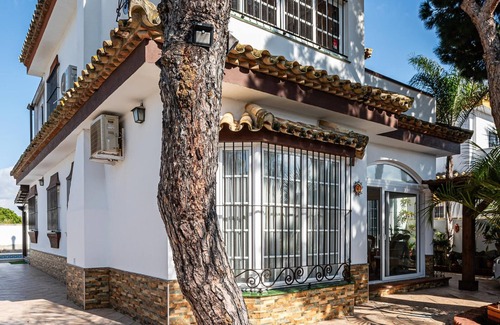 Poblado de Sancti Petri Villa | Spacious villa near the beach in Chiclana de la Frontera