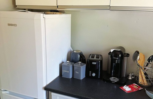 Oxford Apartment | Spacious 1 Bedroom Apartment in the Centre of Oxford With Free Parking