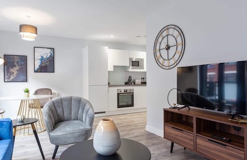 Bordesley Apartment | Spacious 1 Bedroom Flat in the Heart of Birmingham