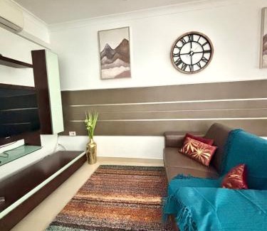 Naxxar Apartment | Spacious 1-Bedroom Retreat Cafés, Wine Bars & Old Town at Your Doorstep