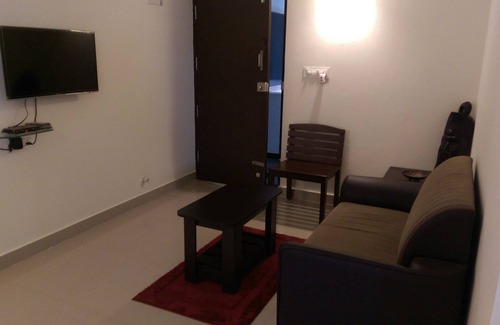 Bommanahalli Apartment | Spacious 1 Bhk With A Cozy Ambience
