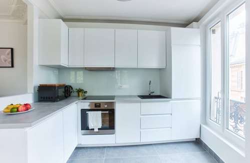 Epinettes Apartment | Spacious 1BR flat next to Montmartre