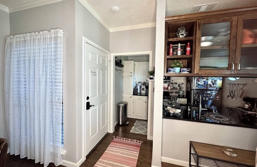 Far North Dallas Condo | Spacious 1BR+Office condo, GREAT LOCATION, great view, filled with natural light