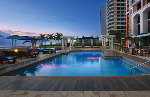 Central Beach Villa | Spacious 2-bedroom, 2-bathroom Atlantic beachfront villa