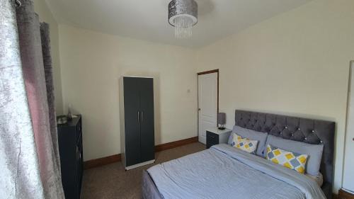 Erdington Apartment | Spacious 2 Bedroom Home in Birmingham