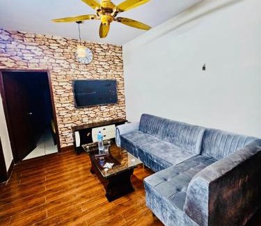 Karachi Apartment | Spacious 2-Bedroom Karachi Rental