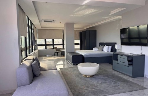 Osu Apartment | Spacious 2 Bedroom Serviced Apartment in Osu