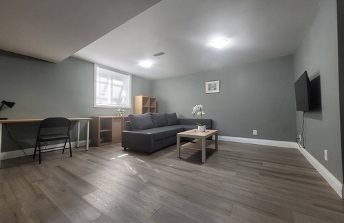 Durham Region House | Spacious 2-BR Basement Apartment in Oshawa