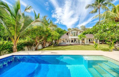 Petitenget House | Spacious 2 Villas combined 9 bedrooms 2 pools