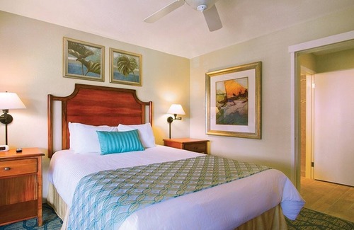Kaiulani Condo | Spacious 2BR/2BA Condo Villa