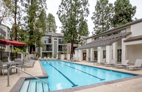 Pleasanton Apartment | Spacious 2BR Apartment in Pleasanton