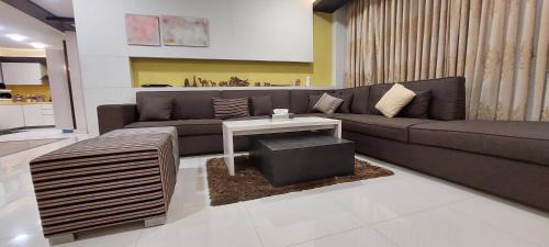 Gulshan-e-Iqbal Villa | Spacious 2BR Portion with Rooftop Gulshan e Iqbal Block 7