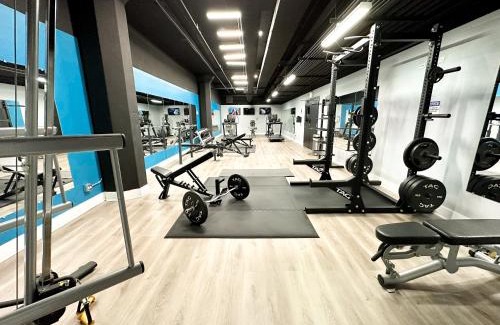 Near South Side Apartment | Spacious 2BR Vacation Rental with City View, Optional Parking and Gym Near McCormick Place & Downtown Chicago Attractions