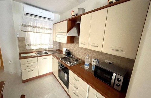Bugibba Apartment | Spacious 3 bedroom apartment within walking distance from Bugibba seafront