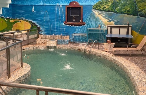 Benin City Apartment | Spacious 3-bedroom apartment with swimming pool & gymn in charming Benin City