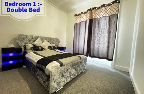 Cowdenbeath Apartment | Spacious 3 Bedroom Entire Apartment Self Check in