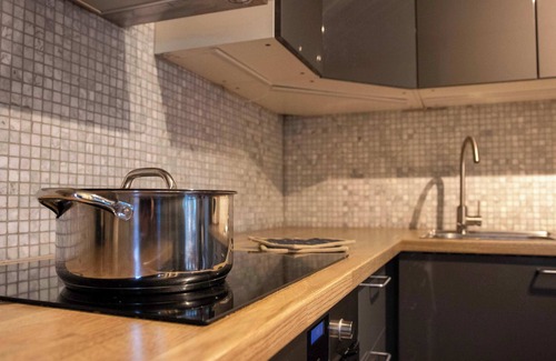 Tromso Apartment | Spacious 3 bedroom with view