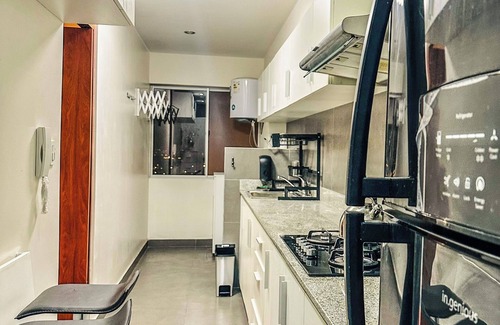 Barranco Apartment | Spacious 3 BR Loft with Terrace and free Garage.