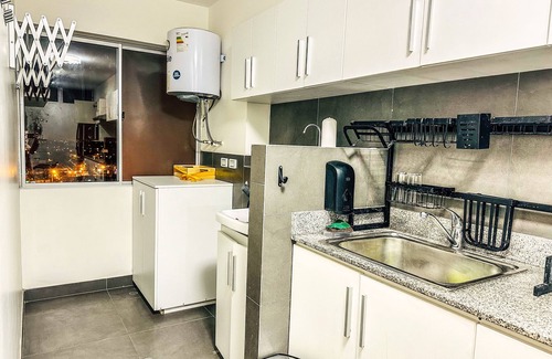 Barranco Apartment | Spacious 3 BR Loft with Terrace and free Garage.