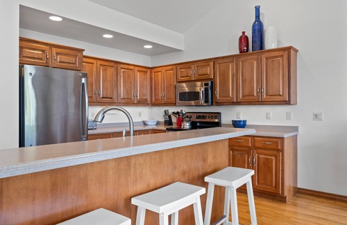Fish Creek Condo | Spacious 3-Story Updated Fish Creek Condo – Walk to Downtown, Decks & Views