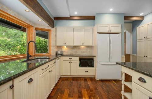 Steamboat Springs House | Spacious 3000 sq ft home, stunning views, close to slopes!