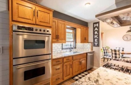 Rhinelander House | Spacious 3BR 2BA home overlooking Boom Lake & Hodag Park, boat slip available