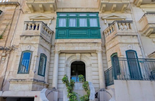 Sliema Apartment | Spacious 3BR home with private Terrace in Sliema