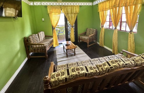 Port of Spain Apartment | Spacious 3BR in St James - 5 min from attractions