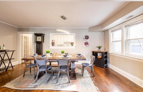 Chaplin Estates Apartment | Spacious 3BR with King Beds and Parking - Midtown!