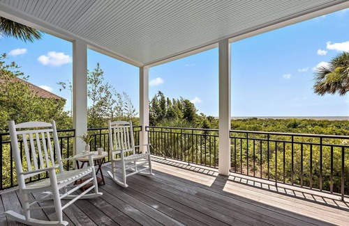 Seabrook Island House | Spacious 4-bedroom home on Seabrook Island, just steps from the ocean with stunning views.