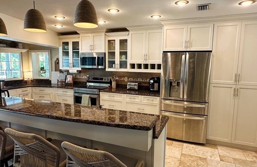 Tarpon Springs House | Spacious 4-bedroom house in marvelous Tarpon Springs with Pool, WiFi ,AC