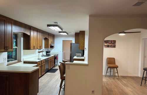 North Northwest Pensacola House | Spacious 4-bedroom house in amazing Pensacola with AC