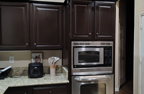 Rowlett House | Spacious 4-bedroom house with WiFi, AC in charming Rowlett, TX