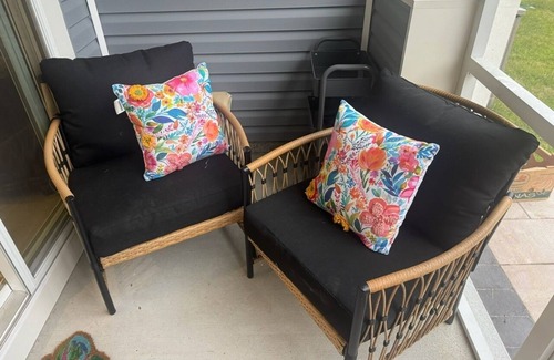 Frankford House | Spacious 4-bedroom townhome- WiFi and Extras in Frankford- 10ish Min to Bethany!