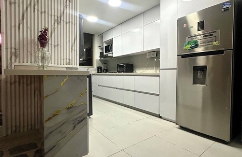Bocagrande Apartment | Spacious 4-bedroom apartment in gorgeous Cartagena de Indias with AC, WiFi