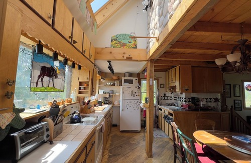 Fraser Cabin | Spacious 4-Story Mountain Cabin in Fraser - Hot Tub + Pet-Friendly Retreat